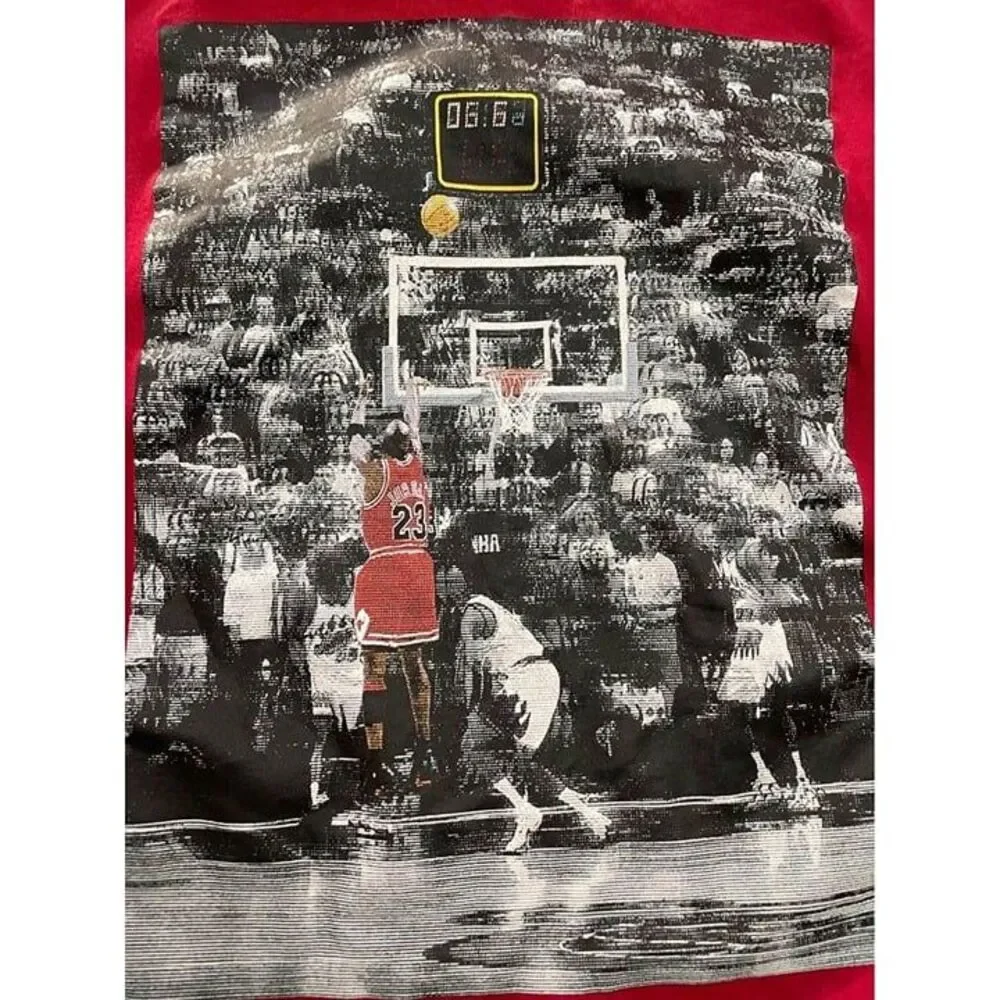 Air Jordon Sportswear Michael‎ Jordon Last Shot Shirt Adult Small